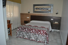 Отель Hotel Albero  Гренада